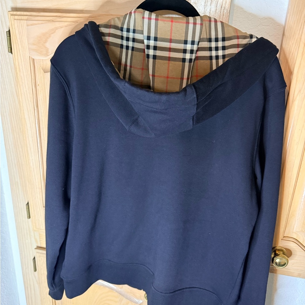 Burberry Black Zip-Up Hoodie with Classic Check Trim - Picture 7 of 7